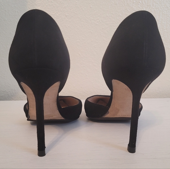 Manolo Blahnik Tayler Suede DOrsay - Picture 7 of 8